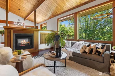 2205 135th Pl SE, Bellevue, WA 98005 - Photo 3