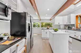 2205 135th Pl SE, Bellevue, WA 98005 - Photo 5