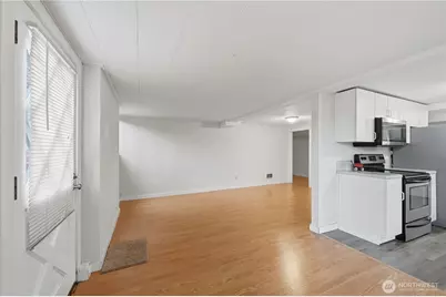 6251 3rd Avenue NW, Seattle, WA 98107 - Photo 3