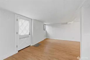 6251 3rd Ave NW, Seattle, WA 98107 - Photo 3