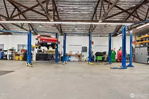 12517 15th Ave NE, Seattle, WA 98125 - Photo 7