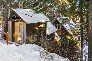 710 Snoqualmie Dr, Snoqualmie Pass, WA 98068 - Photo 23