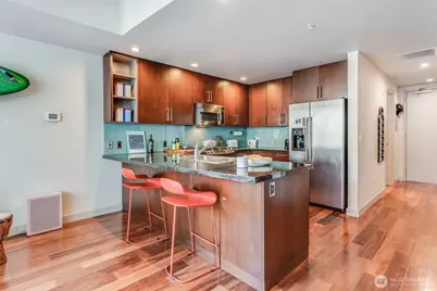 900 Lenora Street #W302, Seattle, WA 98121 - Photo 7