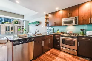 900 Lenora St, Seattle, WA 98121 - Photo 9