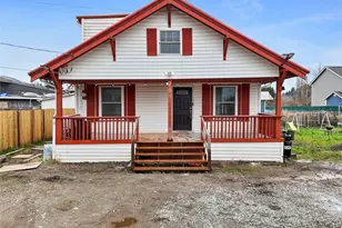 709 Celery Ave, Algona, WA 98001 - Photo 1