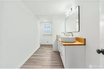 709 Celery Avenue, Algona, WA 98001 - Photo 9