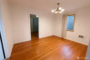 743 N 86th St, Seattle, WA 98103 - Photo 11