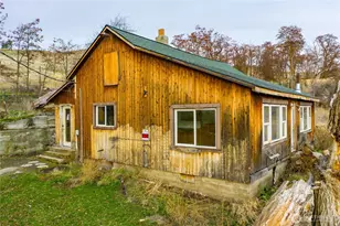 4521 Hwy 25 S, Hunters, WA 99137 - Photo 7