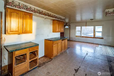 4521 Highway 25 S, Hunters, WA 99137 - Photo 27