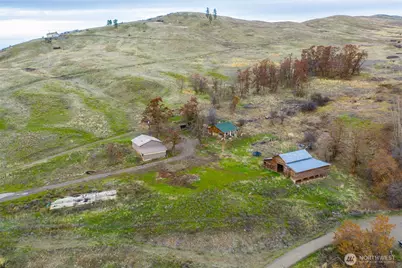 4521 Highway 25 S, Hunters, WA 99137 - Photo 5