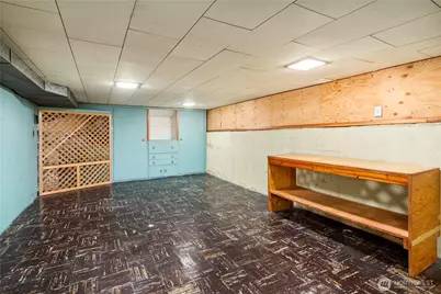 2733 37th Avenue SW, Seattle, WA 98126 - Photo 29