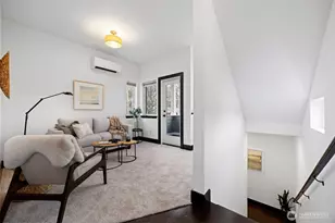 2011 Cornwall Ave, Bellingham, WA 98225 - Photo 7