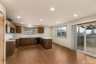 5135 S Avon St, Seattle, WA 98178 - Photo 5