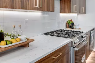 21407 39th Dr SE, Bothell, WA 98021 - Photo 7