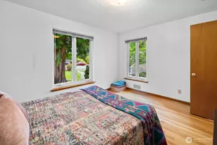 10445 Marine View Dr SW, Seattle, WA 98146 - Photo 17