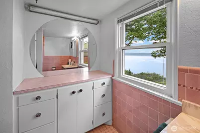 10445 Marine View Drive SW, Seattle, WA 98146 - Photo 23