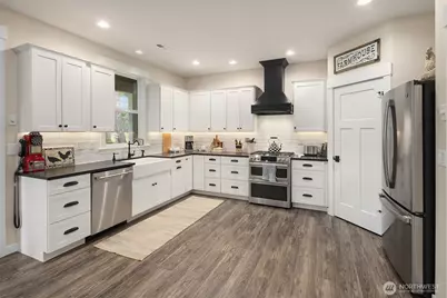 50 E Eastwood Lane, Union, WA 98592 - Photo 9