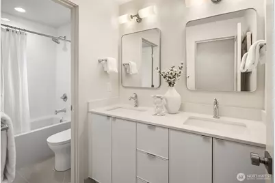 815 18th Avenue W, Kirkland, WA 98033 - Photo 19