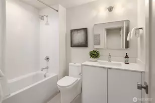 815 18th Ave W, Kirkland, WA 98033 - Photo 13