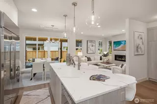 815 18th Ave W, Kirkland, WA 98033 - Photo 5