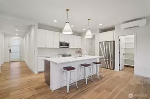 12332 38th Ave NE, Seattle, WA 98125 - Photo 13