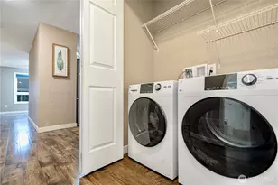 12540 SE 32nd St, Bellevue, WA 98005 - Photo 21