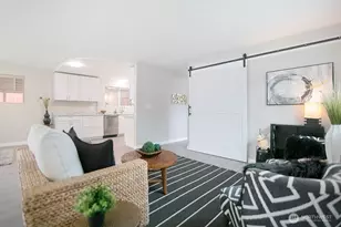 811 Little Ave NE, Castle Rock, WA 98611 - Photo 3