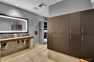 650 Bellevue Way NE, Bellevue, WA 98004 - Photo 27