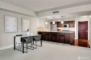 650 Bellevue Way NE, Bellevue, WA 98004 - Photo 9