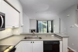 16125 Juanita-Woodinville Way NE, Bothell, WA 98011 - Photo 17