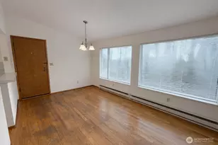 1813 Taylor Ave N, Seattle, WA 98109 - Photo 9