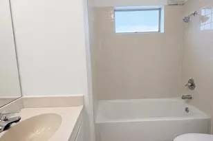 1813 Taylor Ave N, Seattle, WA 98109 - Photo 13