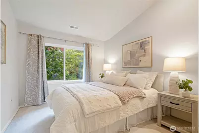 18258 NE 96th Way #103, Redmond, WA 98052 - Photo 13