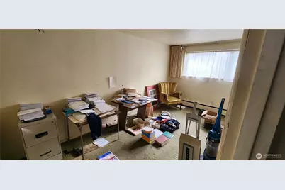 1253 N 143rd Street, Seattle, WA 98133 - Photo 11