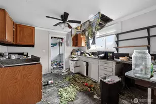 217 Bradford St, Raymond, WA 98577 - Photo 11