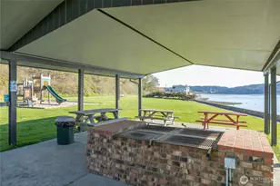 7847 Blakely Ave, Clinton, WA 98236 - Photo 25