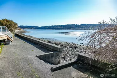 7847 Blakely Avenue, Clinton, WA 98236 - Photo 27