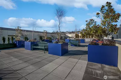 17 W Mercer Street #217, Seattle, WA 98119 - Photo 31