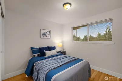 22402 42nd Place W, Mountlake Terrace, WA 98043 - Photo 11