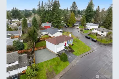 22402 42nd Place W, Mountlake Terrace, WA 98043 - Photo 29