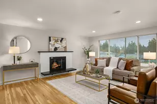 22402 42nd Pl W, Mountlake Terrace, WA 98043 - Photo 5