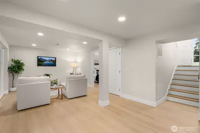 22402 42nd Place W, Mountlake Terrace, WA 98043 - Photo 17