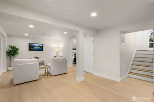 22402 42nd Pl W, Mountlake Terrace, WA 98043 - Photo 17