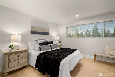 22402 42nd Place W, Mountlake Terrace, WA 98043 - Photo 19