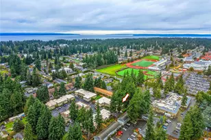 7809 218th St SW, Edmonds, WA 98026 - Photo 33