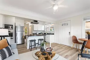 3026 26th Ave W, Seattle, WA 98199 - Photo 5