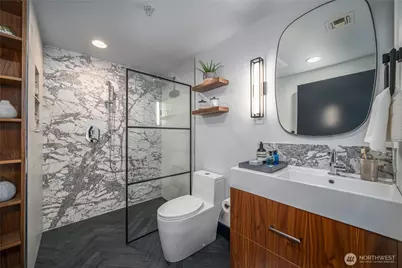 615 E Pike Street #303, Seattle, WA 98122 - Photo 29