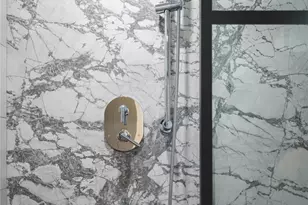 615 E Pike St, Seattle, WA 98122 - Photo 29