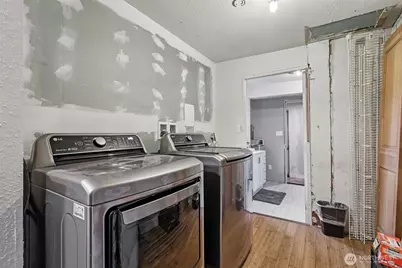 8754 Peavey Road, Sedro Woolley, WA 98284 - Photo 23