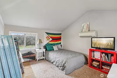 8754 Peavey Road, Sedro Woolley, WA 98284 - Photo 29